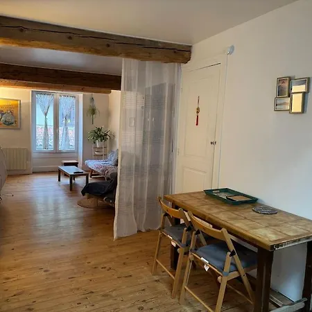 Apartament Duplex Quartier Historique Au Pied De La Bastille