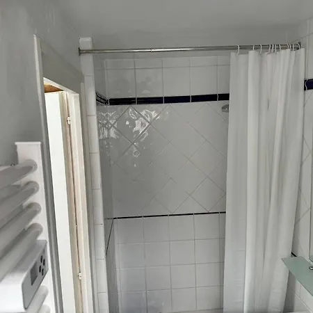 Duplex Quartier Historique Au Pied De La Bastille Apartment *